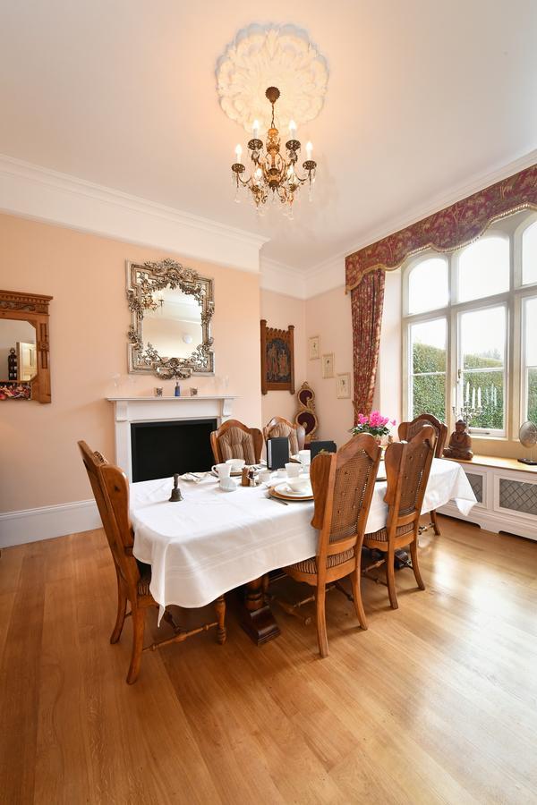 Heritage Bed And Breakfast Calne Exteriér fotografie