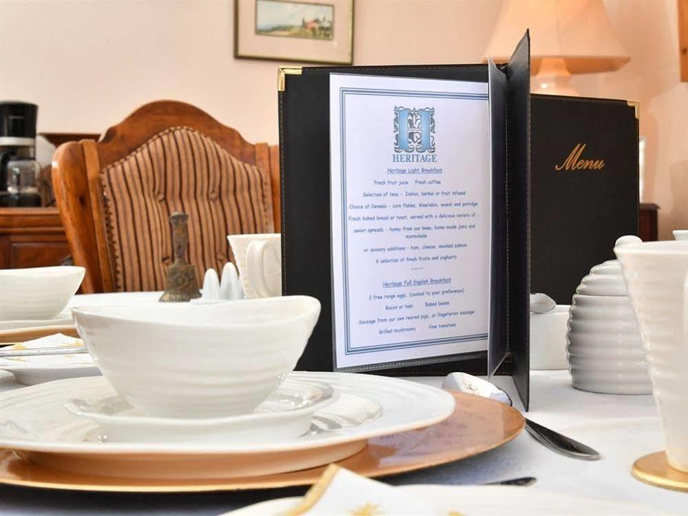 Heritage Bed And Breakfast Calne Exteriér fotografie